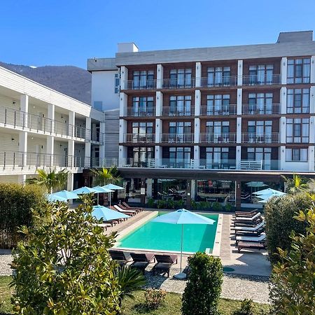 Hôtel Aquamarine Family Club à Gagra Extérieur photo